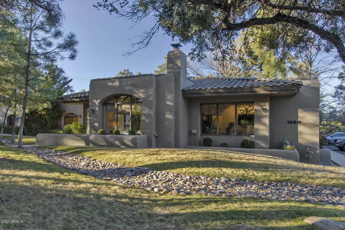 1580 Plaza West Drive - Photo 1