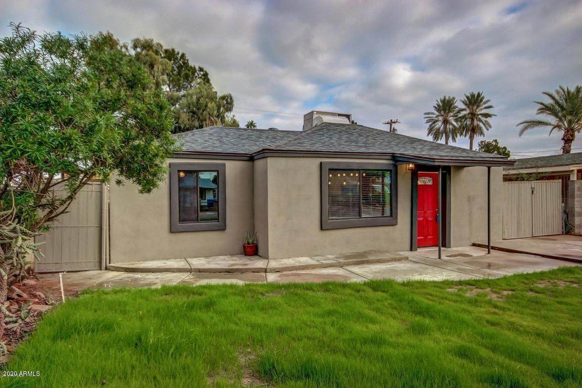 2118 Harvard Street - Photo 1