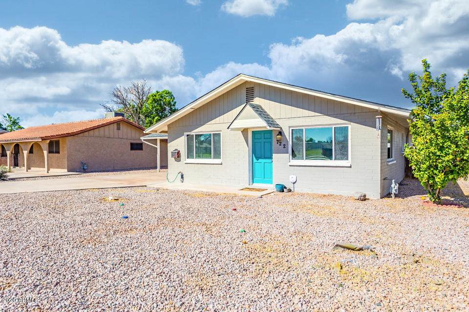 722 9TH Avenue - Photo 1