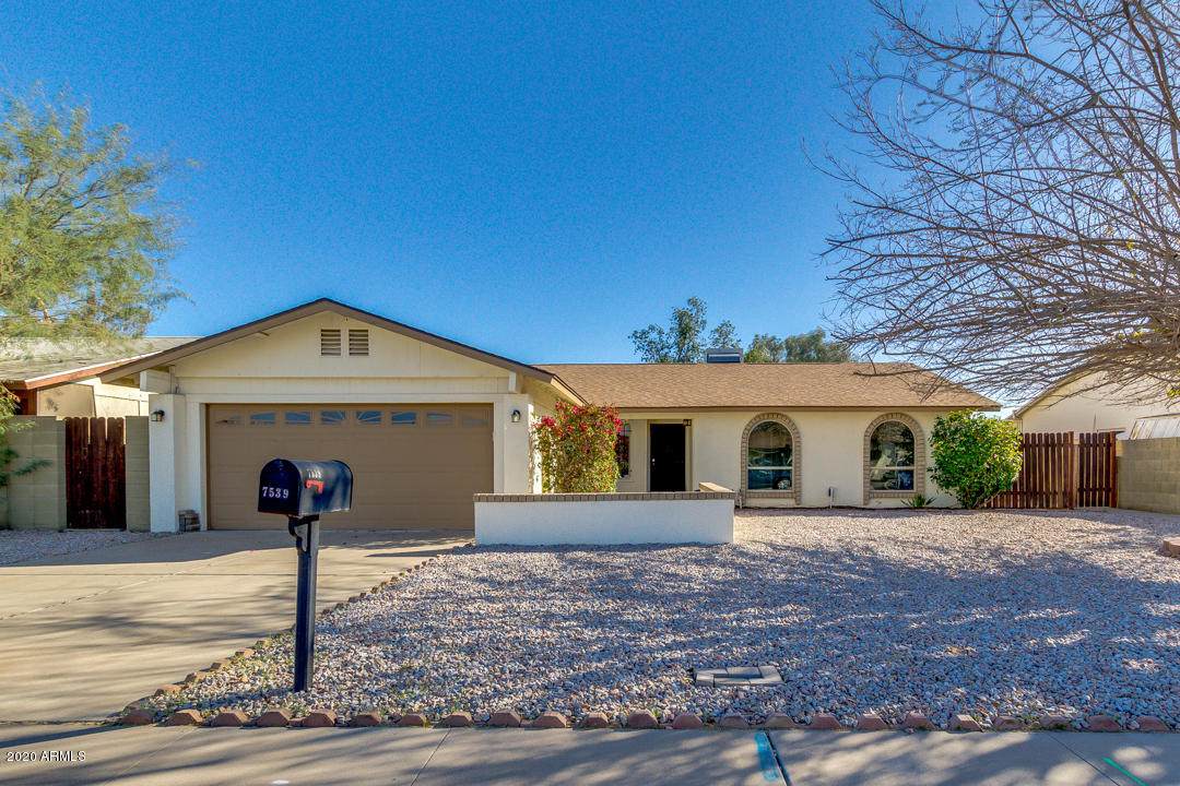 7539 Devonshire Avenue - Photo 1