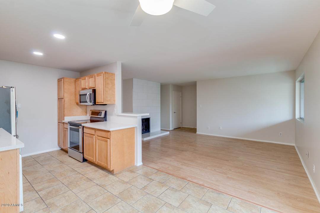 5525 Thomas Road - Photo 1