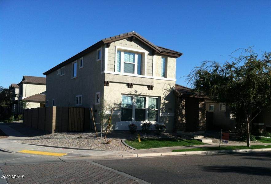 1405 Chaparral Boulevard - Photo 1