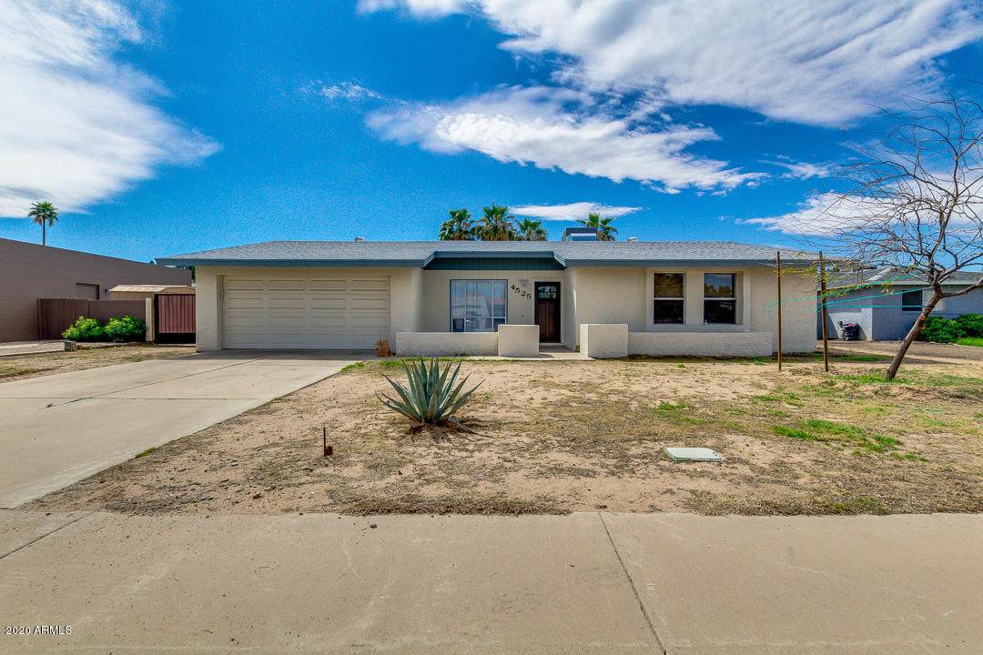 4525 Beverly Lane - Photo 1
