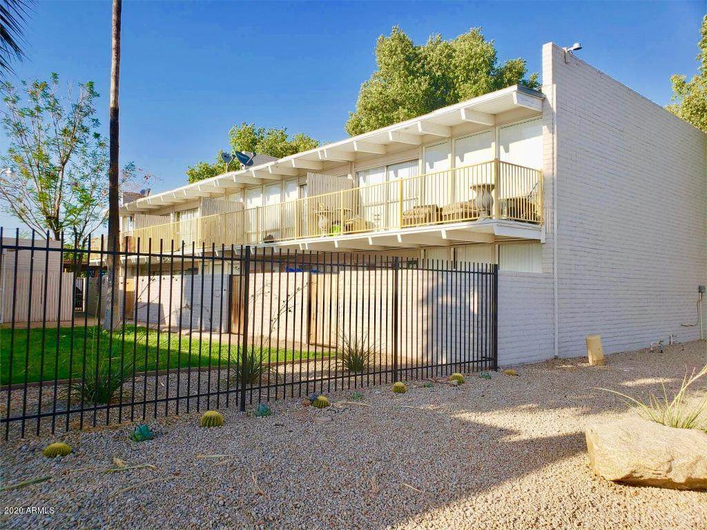 1820 Mulberry Drive - Photo 1