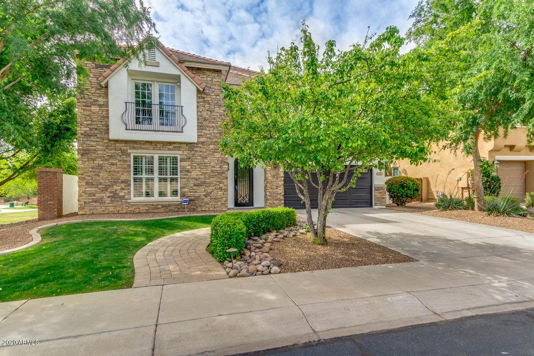 2165 Honeysuckle Place - Photo 1 2165 Honeysuckle Place - Photo 1