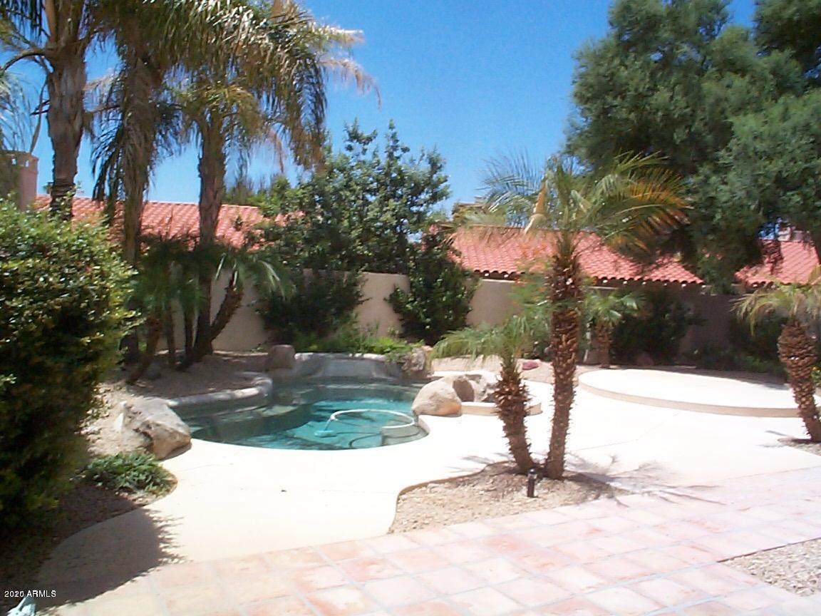 8592 84TH Place - Photo 1