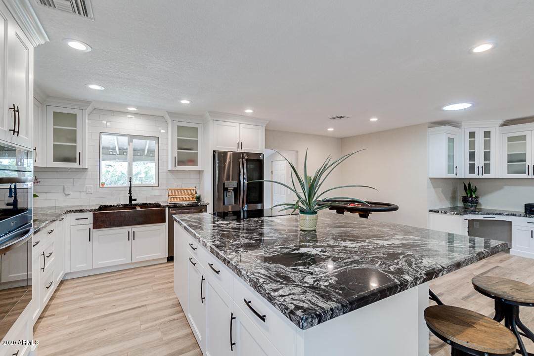 8829 Mariposa Grande Lane - Photo 1
