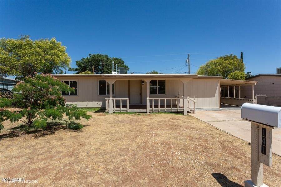 141 Steffen Street - Photo 1
