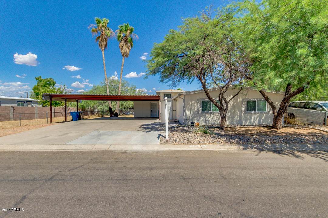 20029 26TH Street - Photo 1