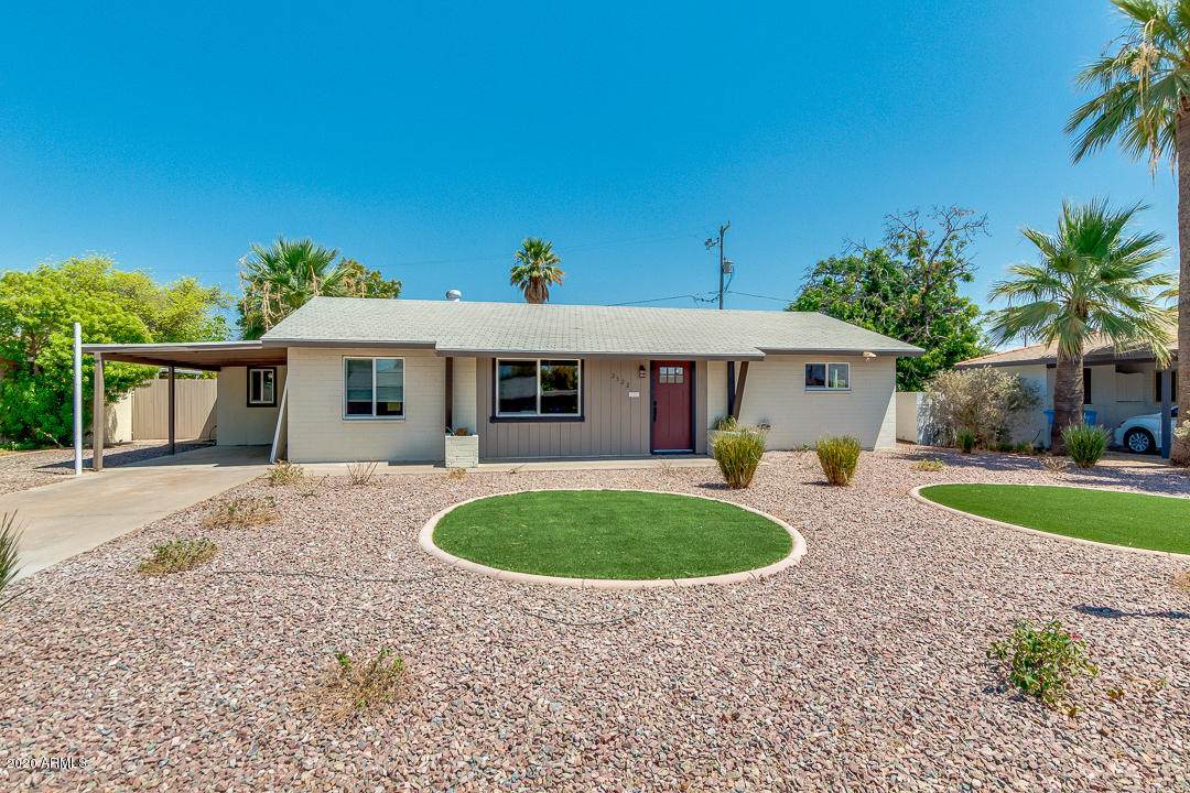 2322 Flower Street - Photo 1