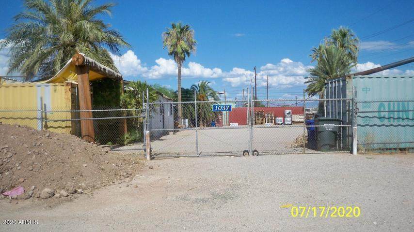 1037 Tyndall Avenue - Photo 1