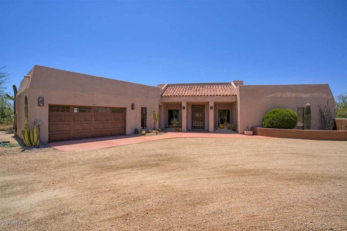 22012 Los Caballos Drive - Photo 1