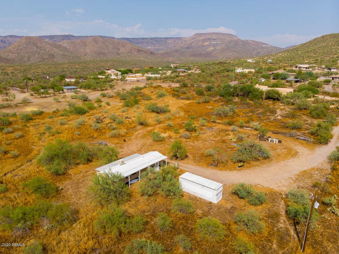 45404 22ND Street - Photo 1