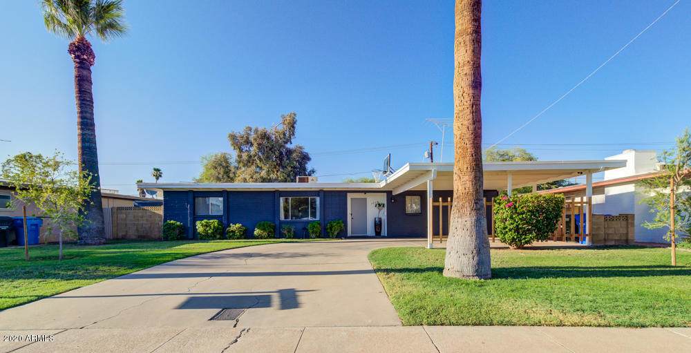 3822 Shaw Butte Drive - Photo 1