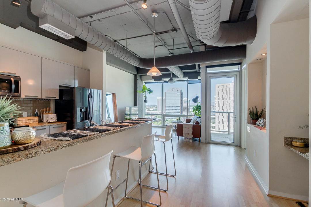 1 Lexington Avenue - Photo 1