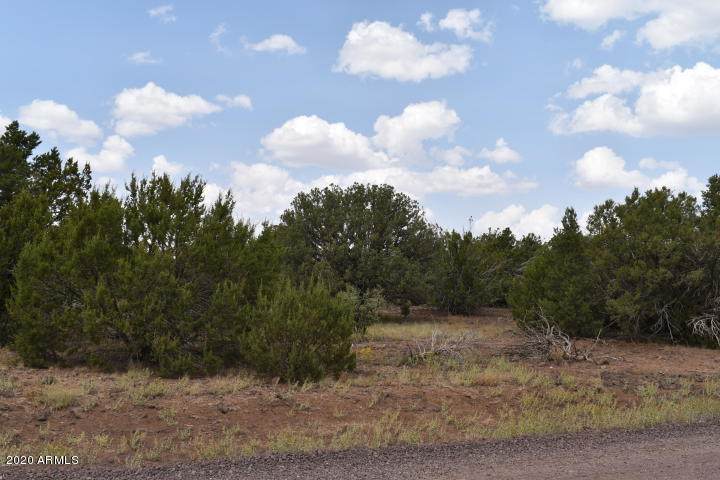 7 County Road N3324 - Photo 1