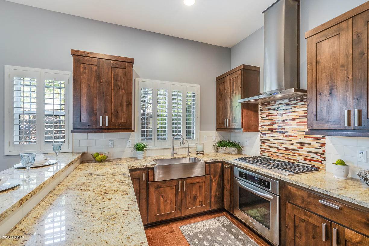 5010 34TH Street - Photo 1