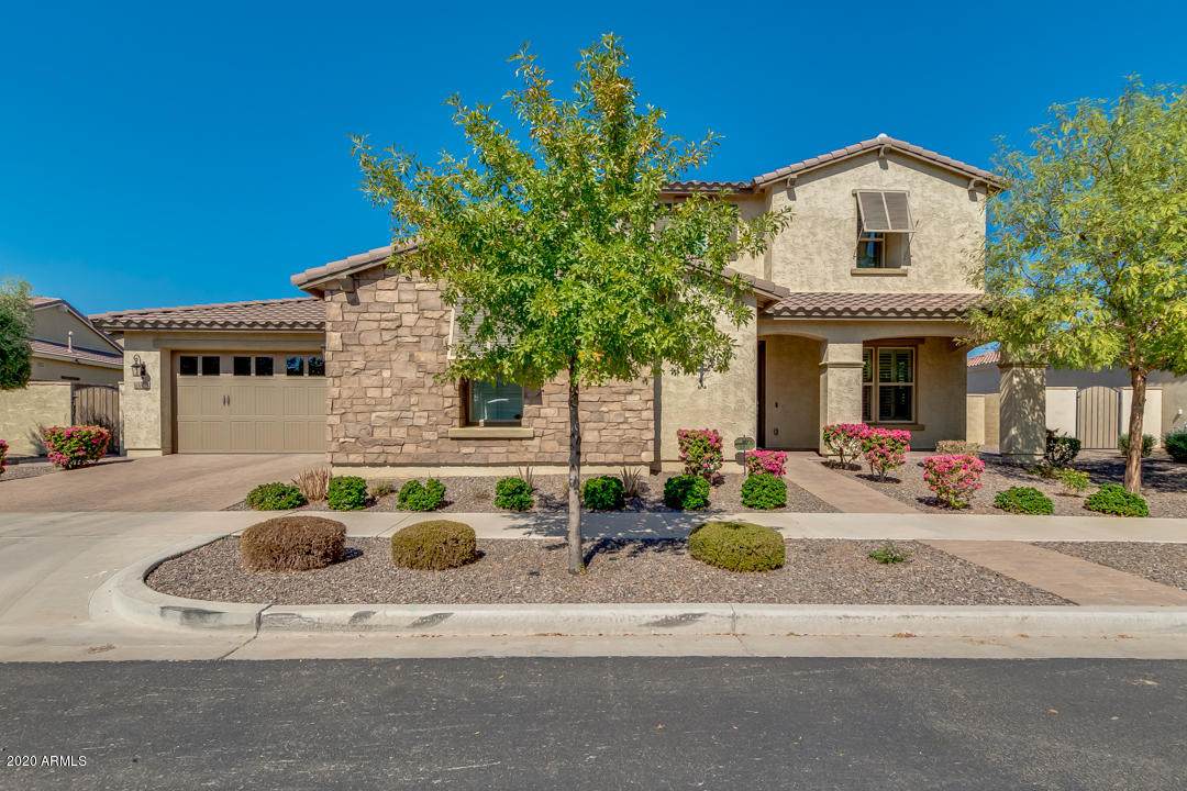 10638 Sanger Avenue - Photo 1