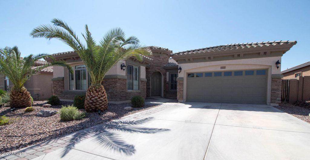 19227 Pasadena Avenue - Photo 1