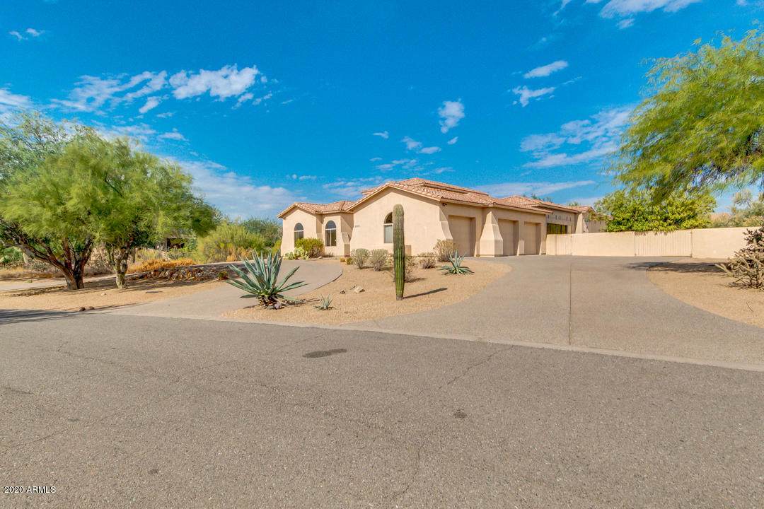 8250 Bronco Trail - Photo 1