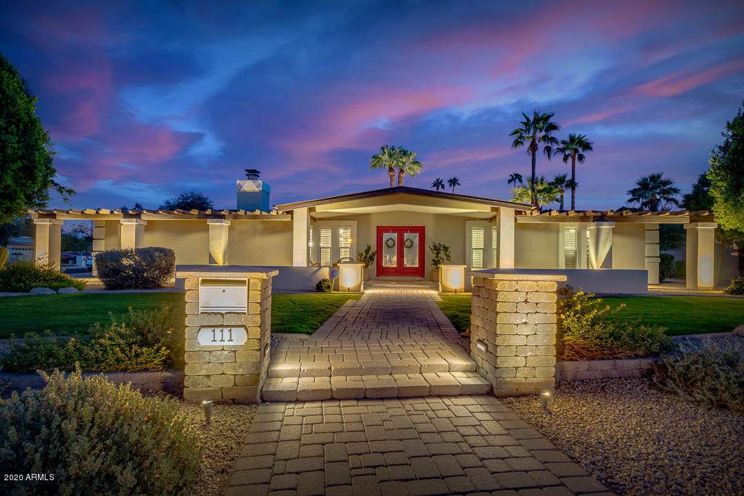 111 Moon Valley Drive - Photo 1