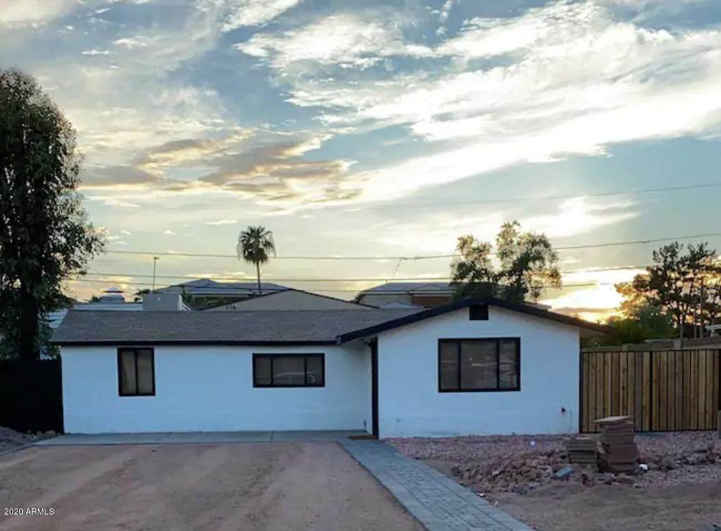 1108 Esther Street - Photo 1