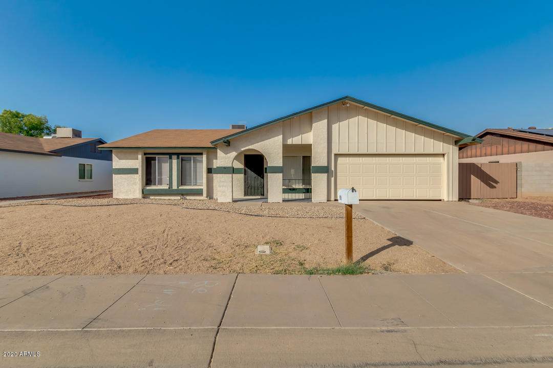 910 Curry Street - Photo 1