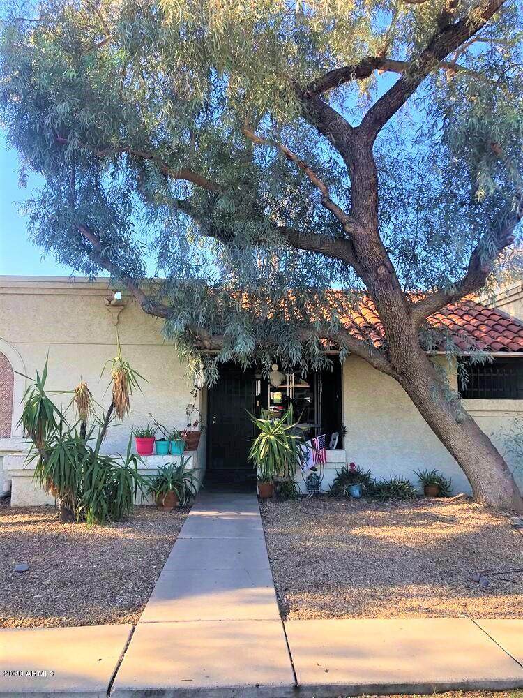 4820 89th Avenue - Photo 1