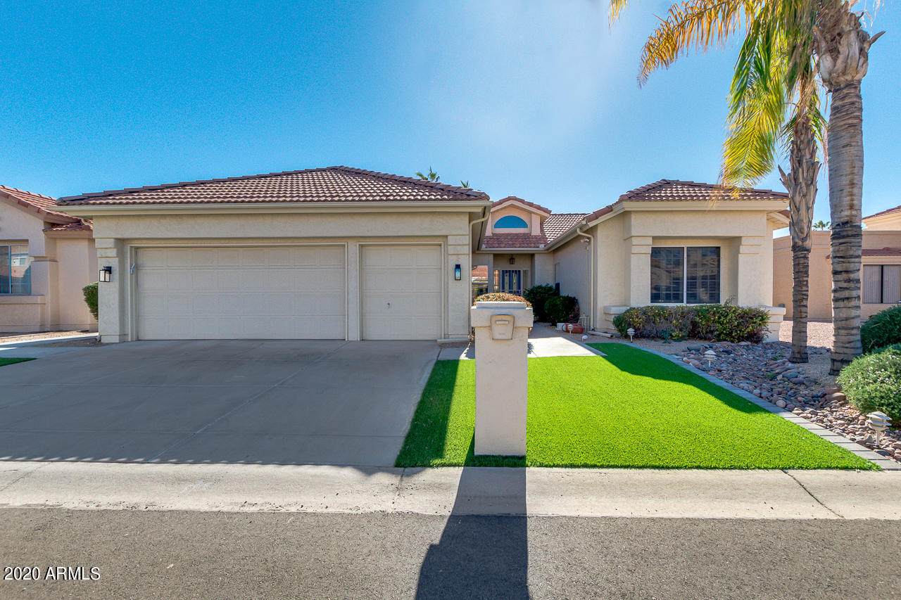 10425 Champagne Drive - Photo 1