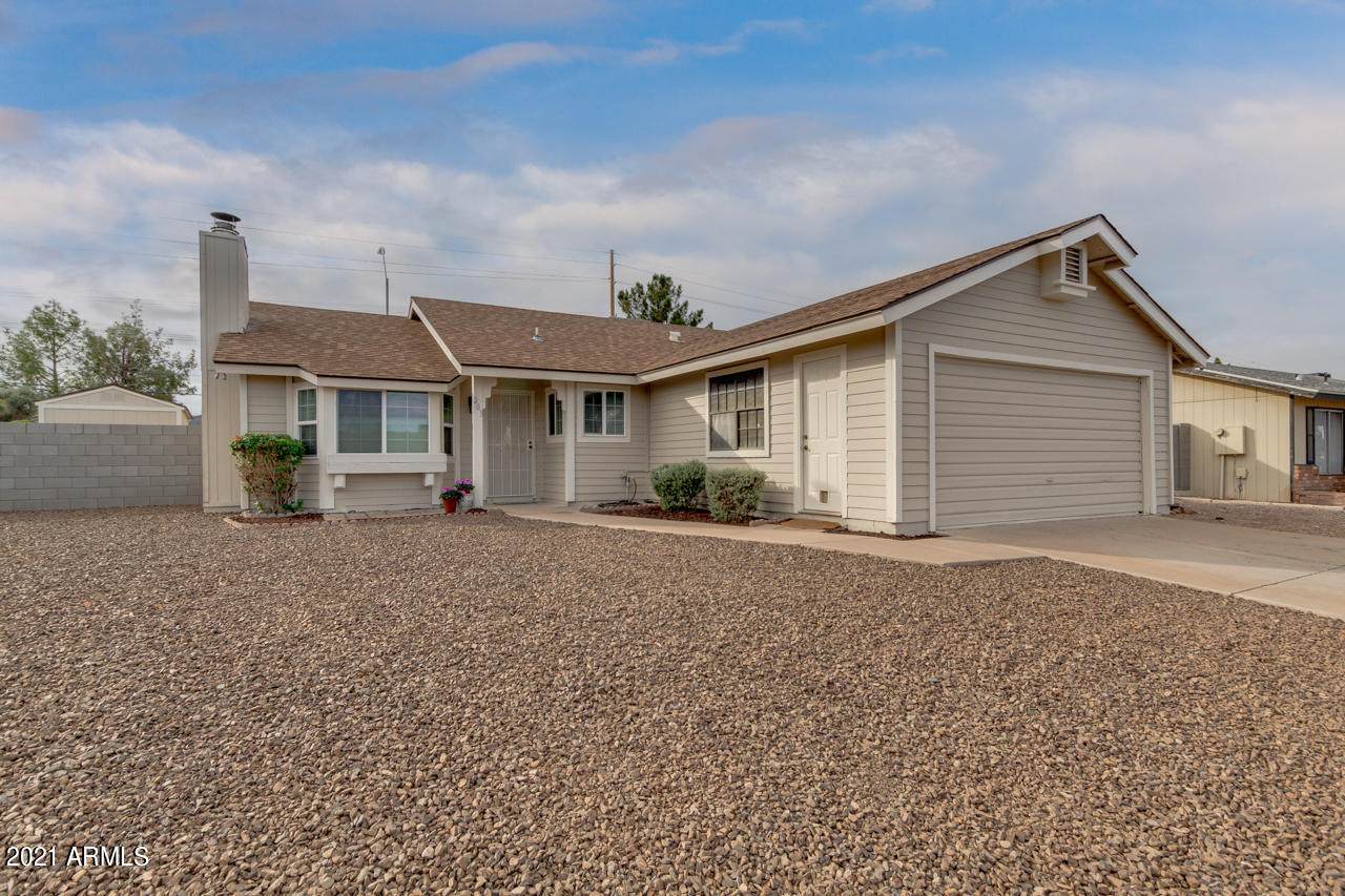 203 Princeton Avenue - Photo 1