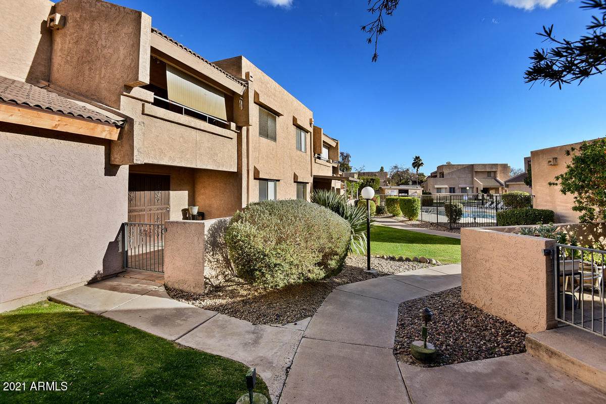 10828 Biltmore Drive - Photo 1