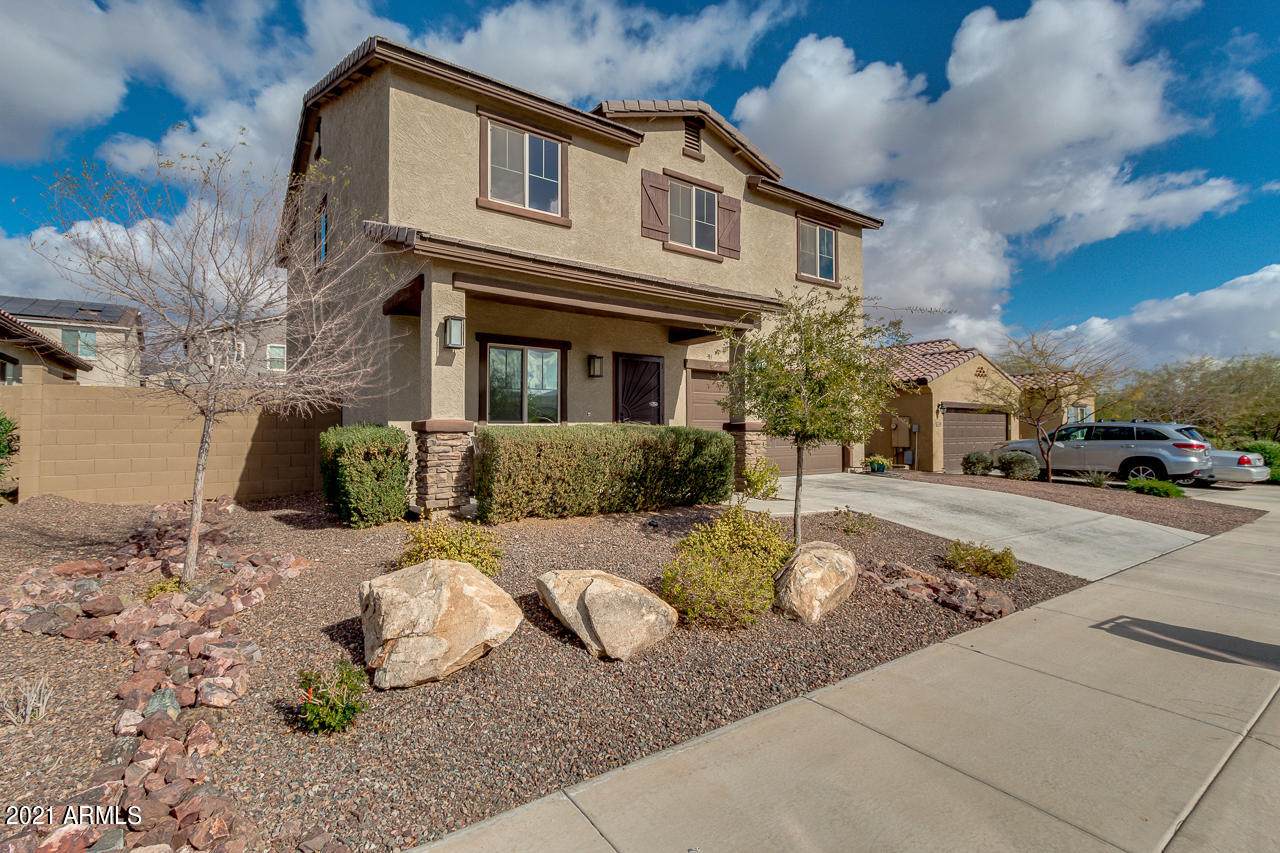 21138 Hubbell Street - Photo 1