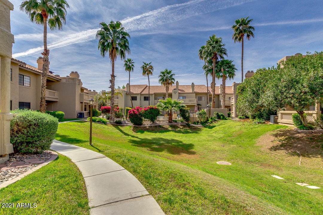 930 Mesa Drive - Photo 1