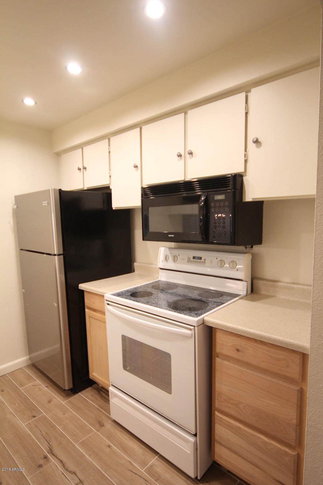 7625 Camelback Road - Photo 1