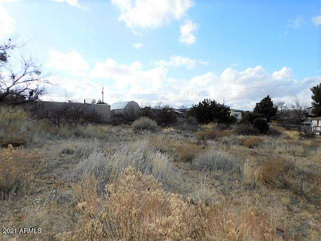20834 Cedar Drive - Photo 1
