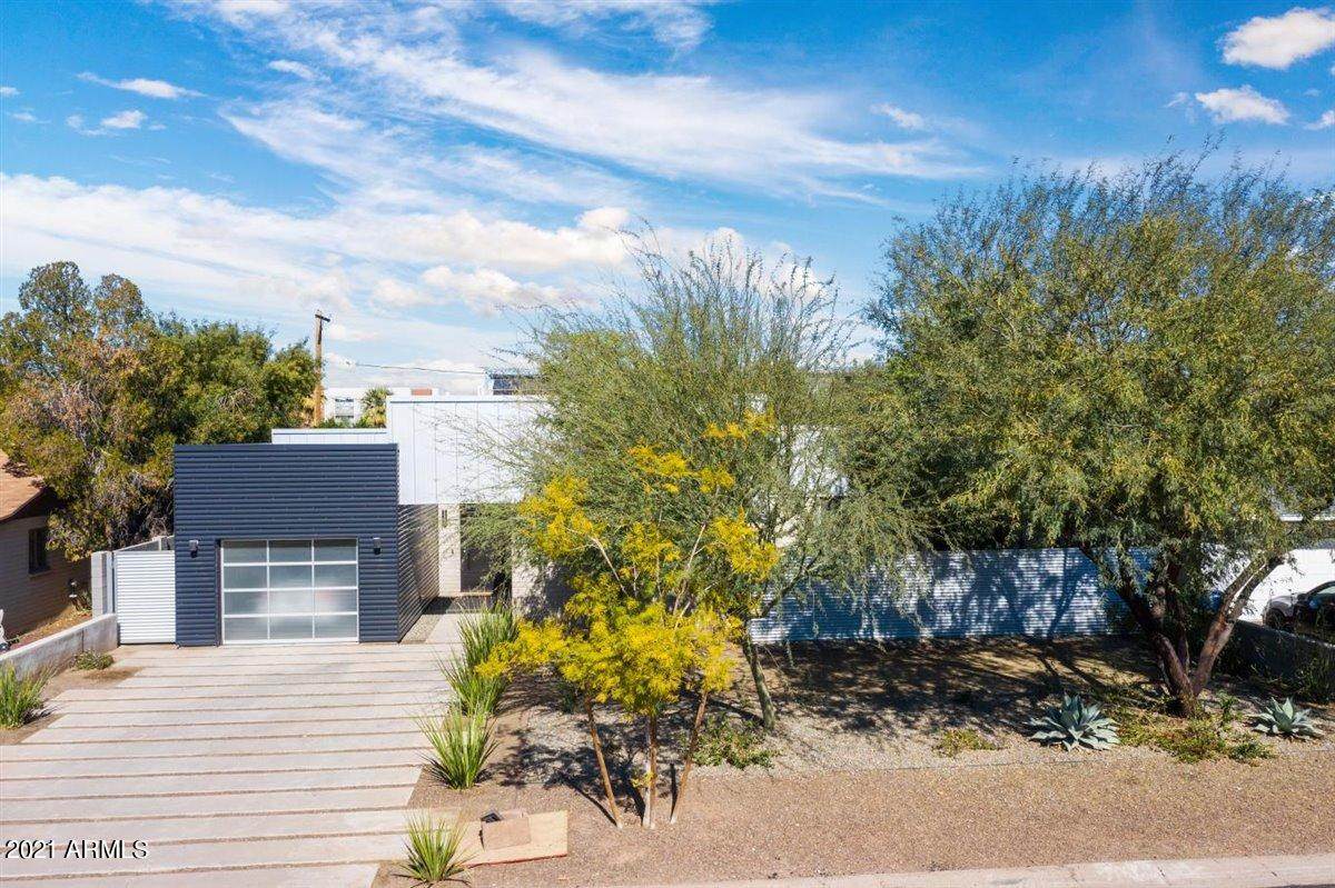 602 Encanto Drive - Photo 1