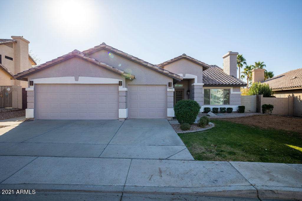 1711 Mohawk Lane - Photo 1