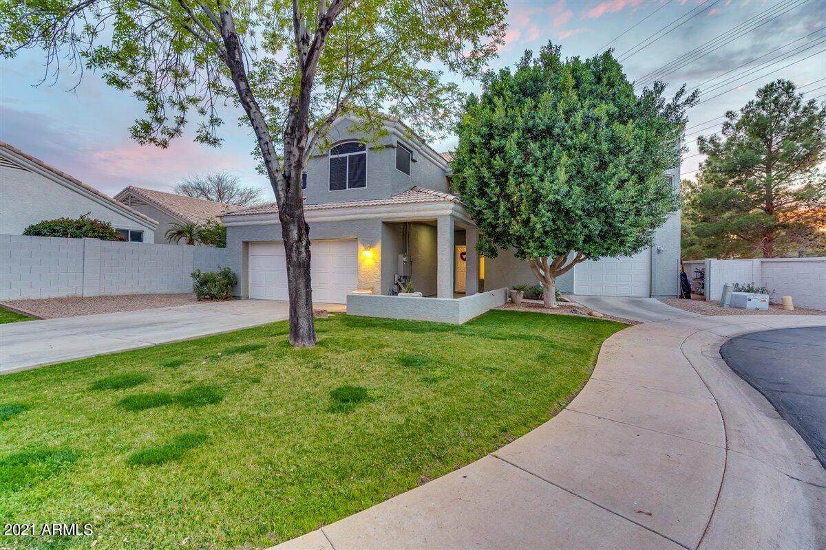 1027 Columbus Drive - Photo 1