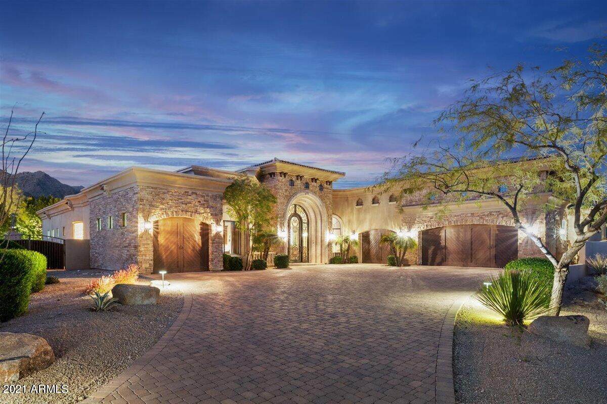 13774 Yucca Street - Photo 1