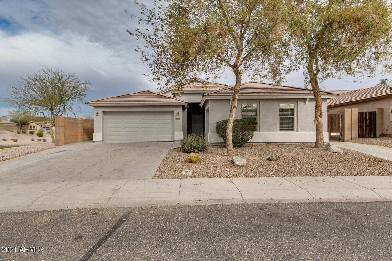 25544 Superior Avenue - Photo 1