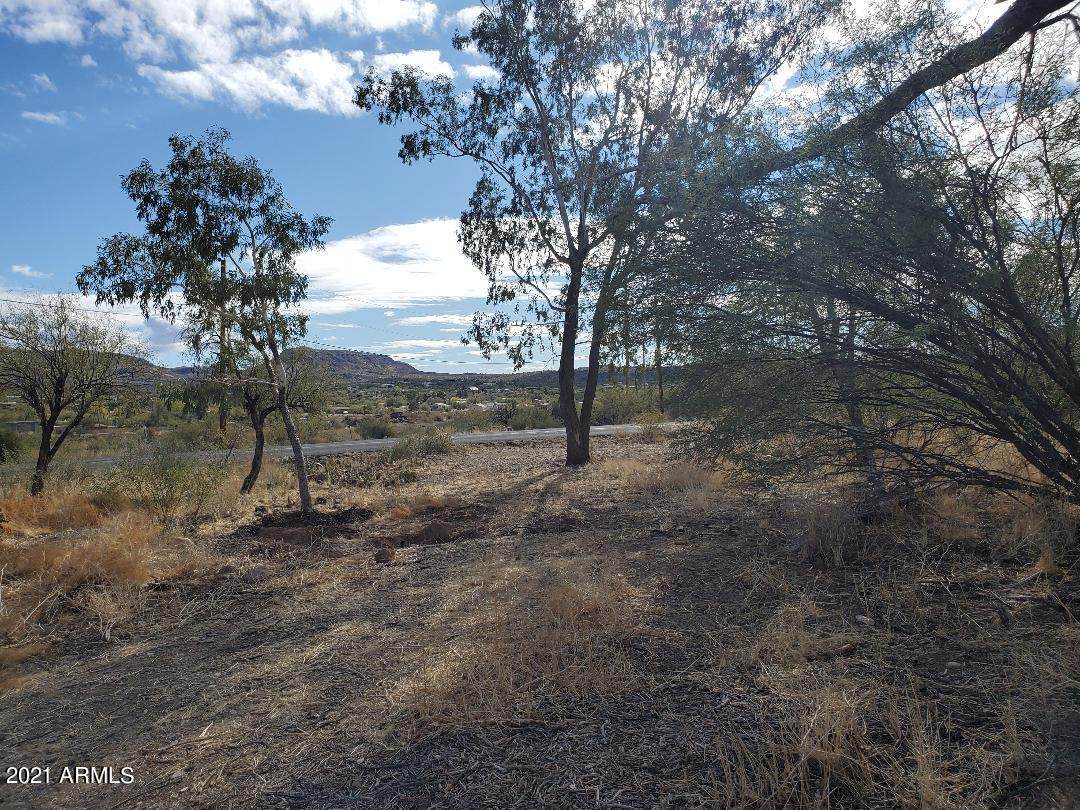33200 Canyon Road - Photo 1