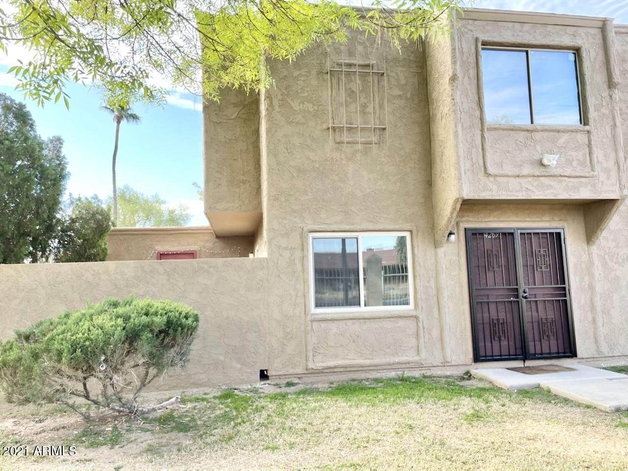 4269 68TH Drive - Photo 1