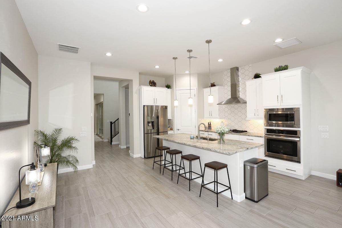 18221 66TH Way - Photo 1