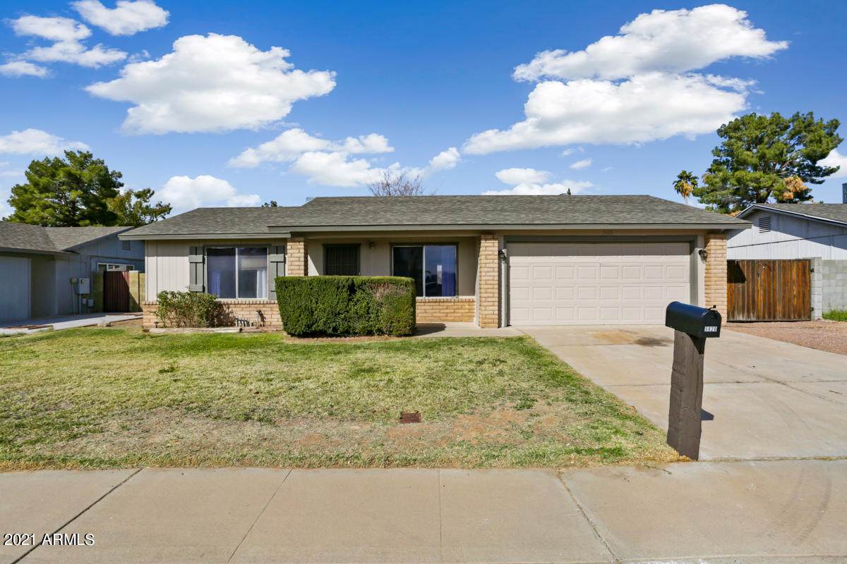 5820 John Cabot Road - Photo 1