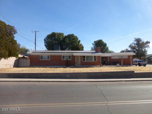 218 Hartford Road - Photo 1