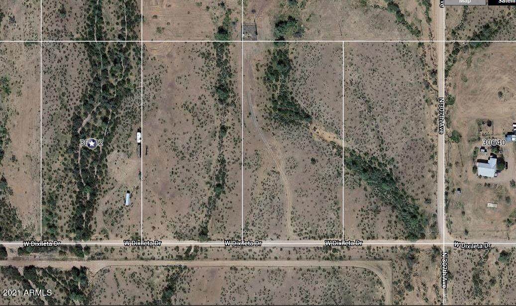 30802 Dixileta Drive - Photo 1