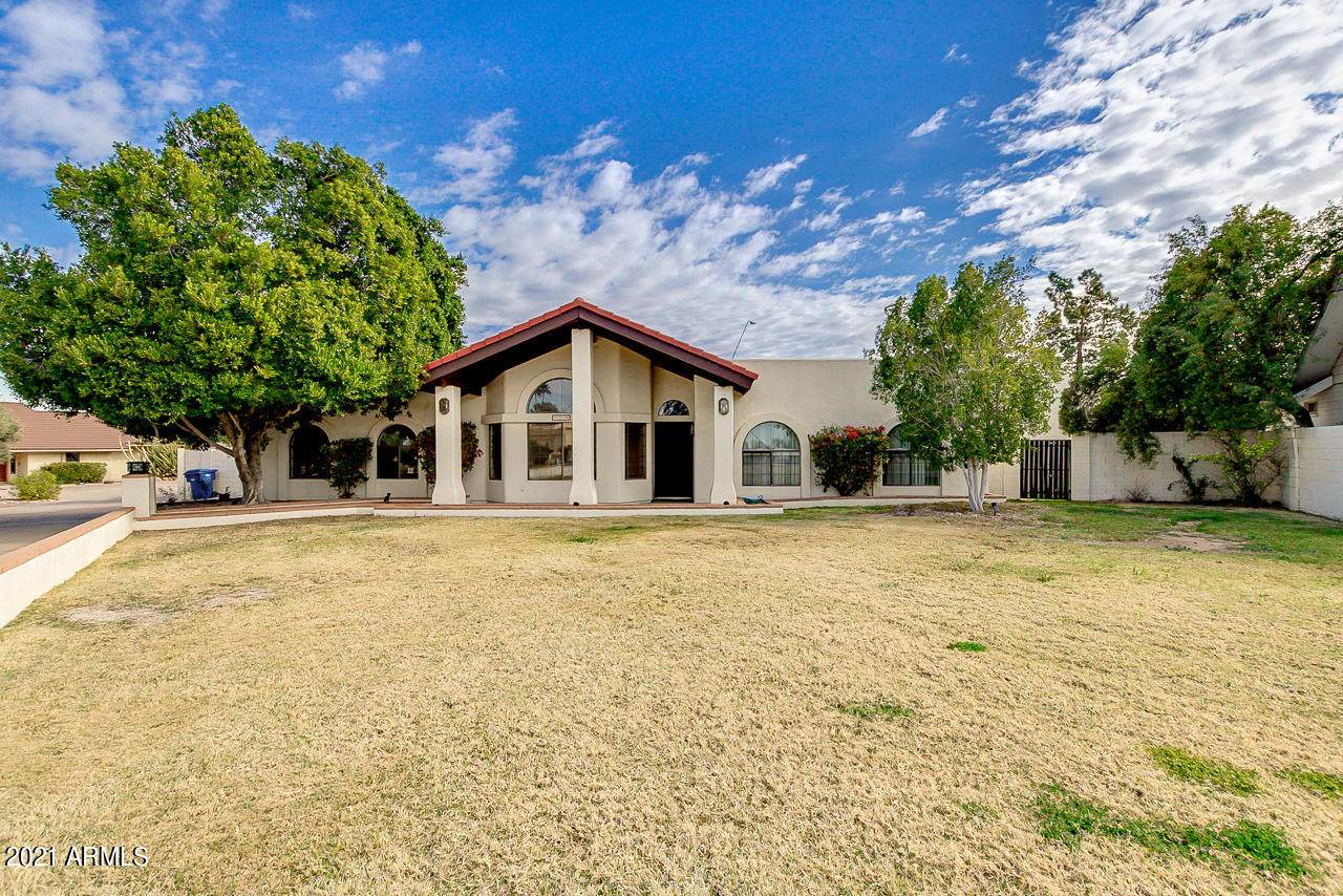 1216 Mountain View Drive - Photo 1