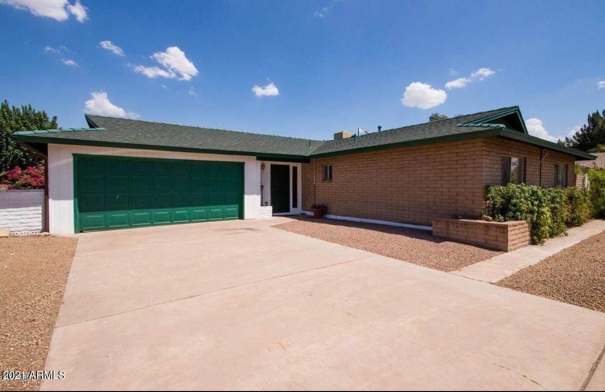 7623 34 Drive - Photo 1