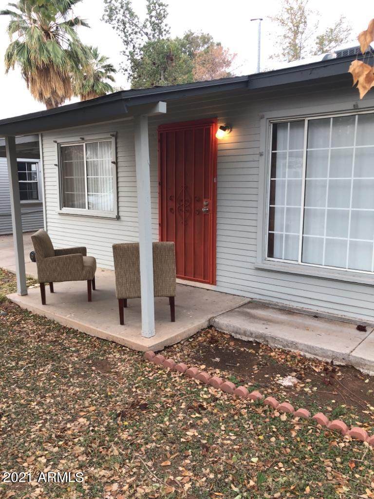 3315 Cambridge Avenue - Photo 1