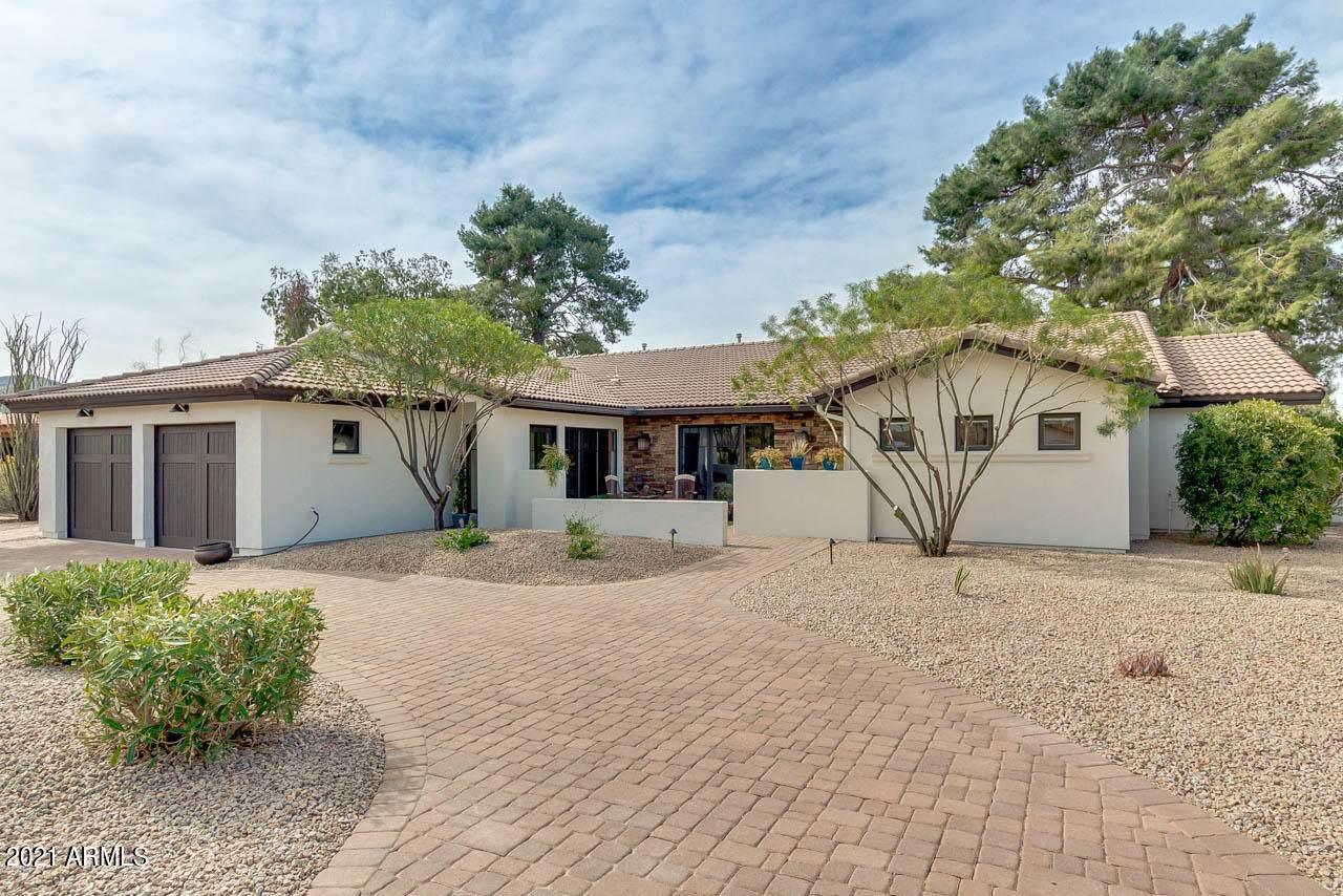 5827 Onyx Avenue - Photo 1
